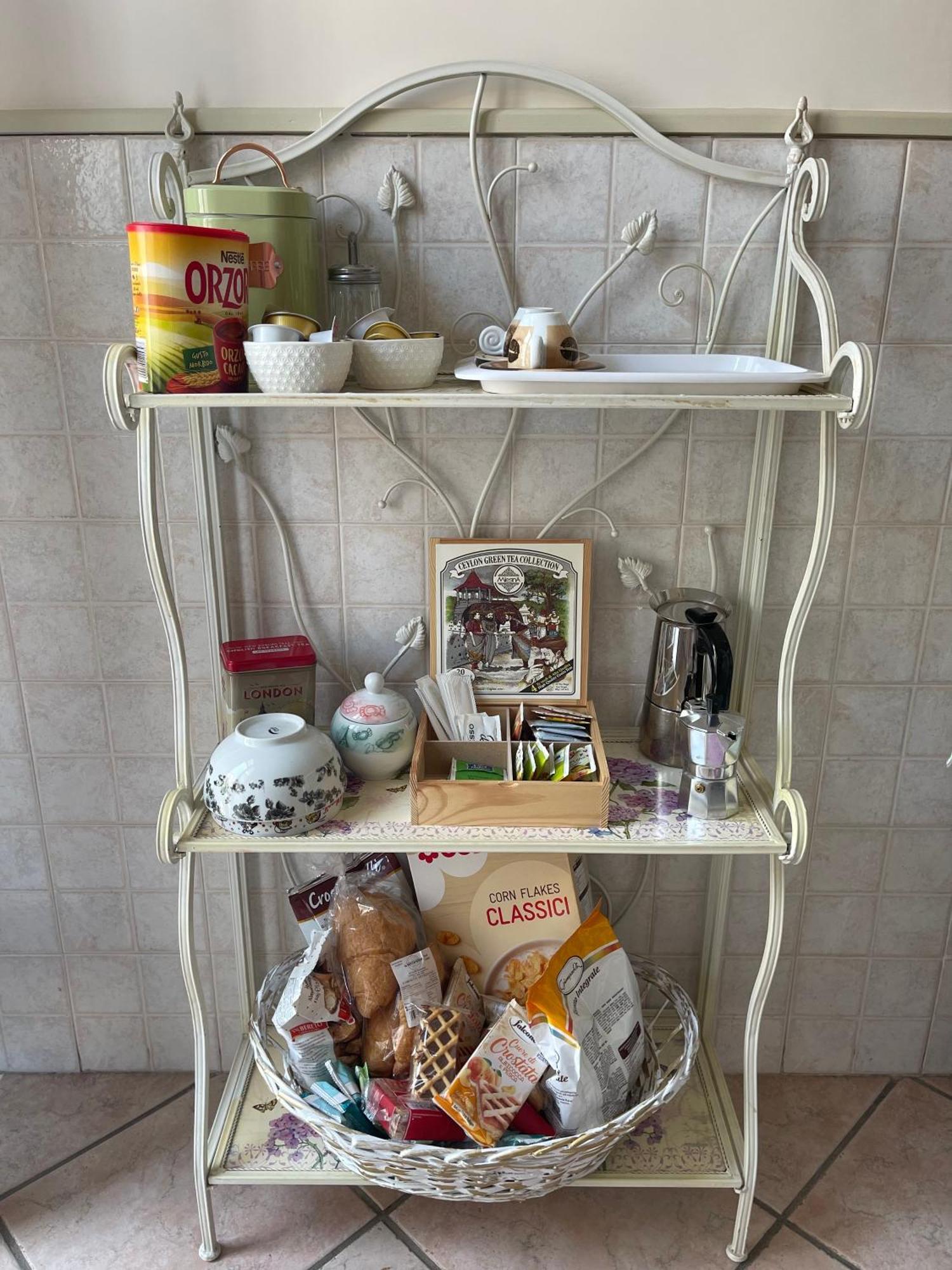 A Casa Di Stella Apartment ซาแลร์โน ภายนอก รูปภาพ